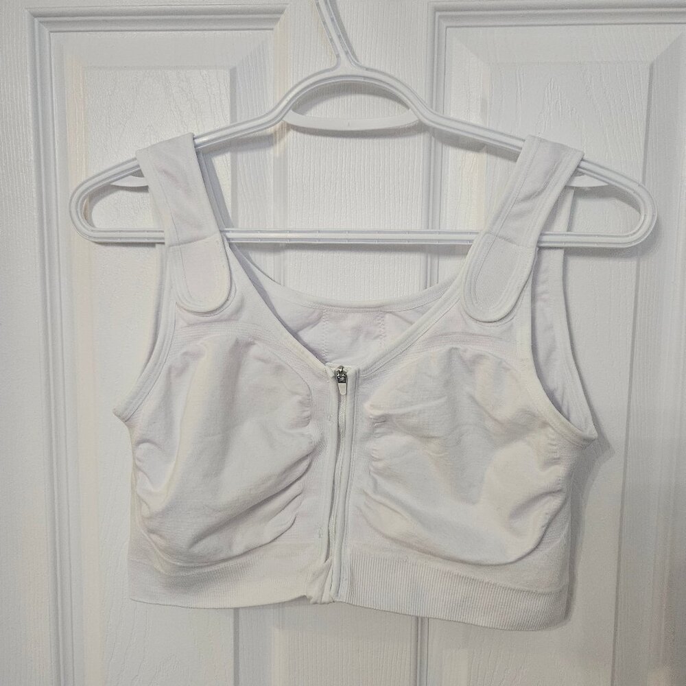 Amoena Leyla 44/46 Post Surgical bra